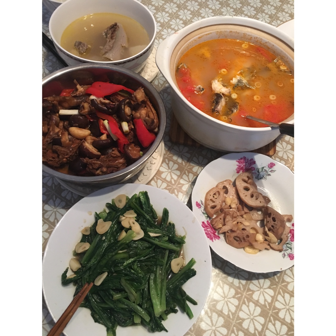番茄豆腐黄骨鱼汤
