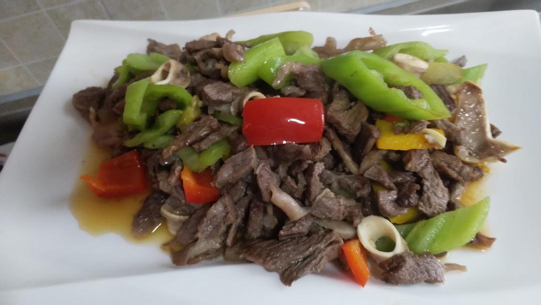 尖椒炒罗汉肉