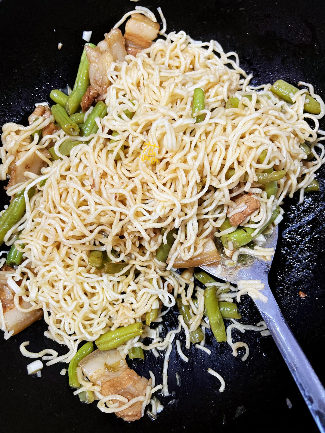 不放一粒盐的鲜美多汁的豆角焖面-太太乐鲜鸡汁快手菜