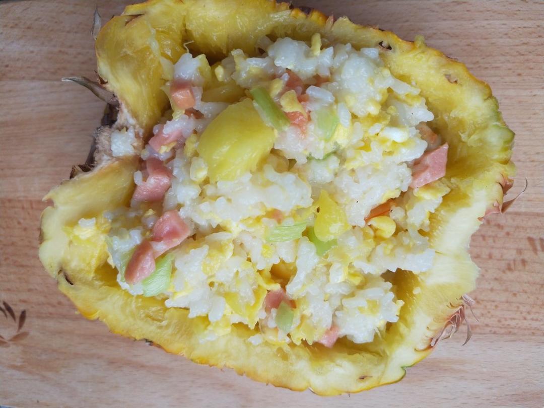 菠萝炒饭