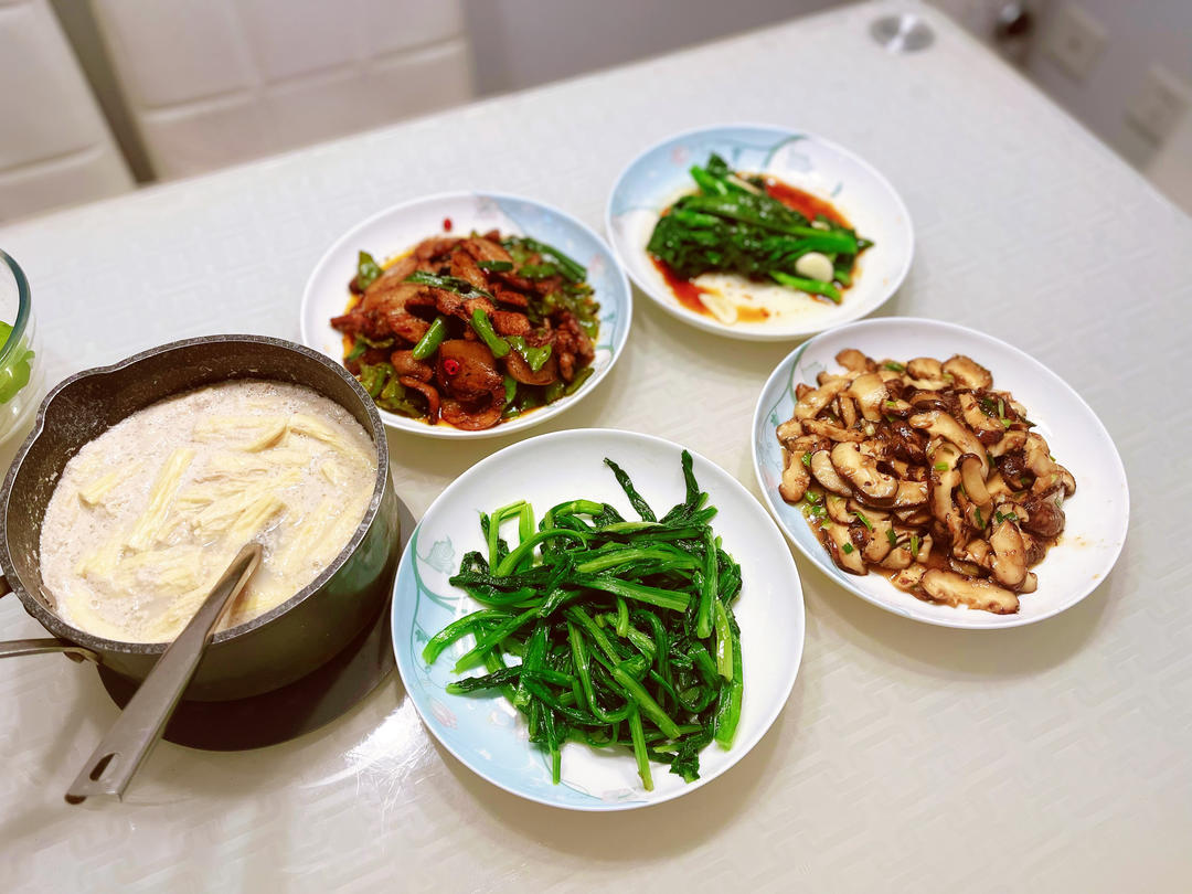 家里的午餐味道