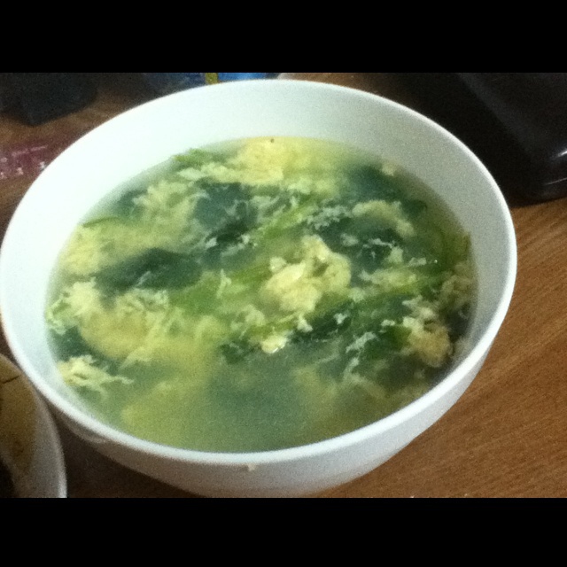 菠菜鸡蛋汤