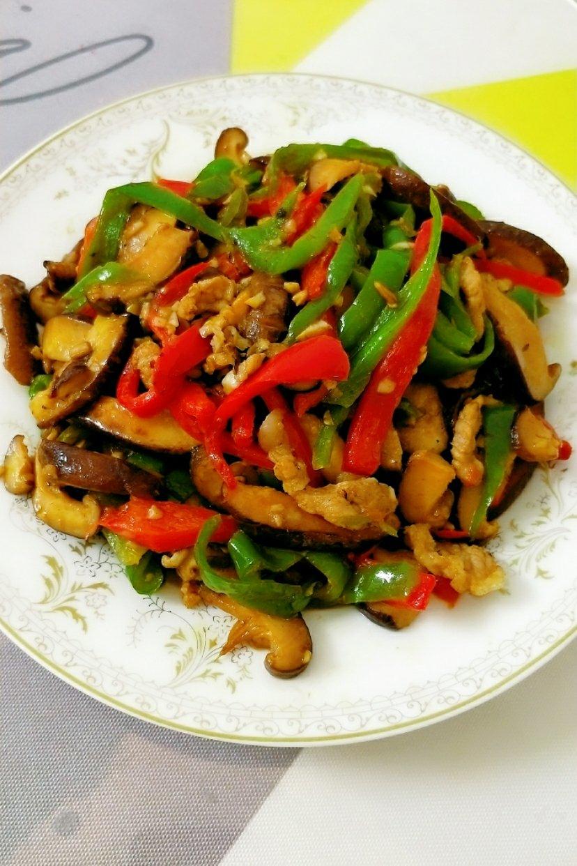 香菇炒辣椒