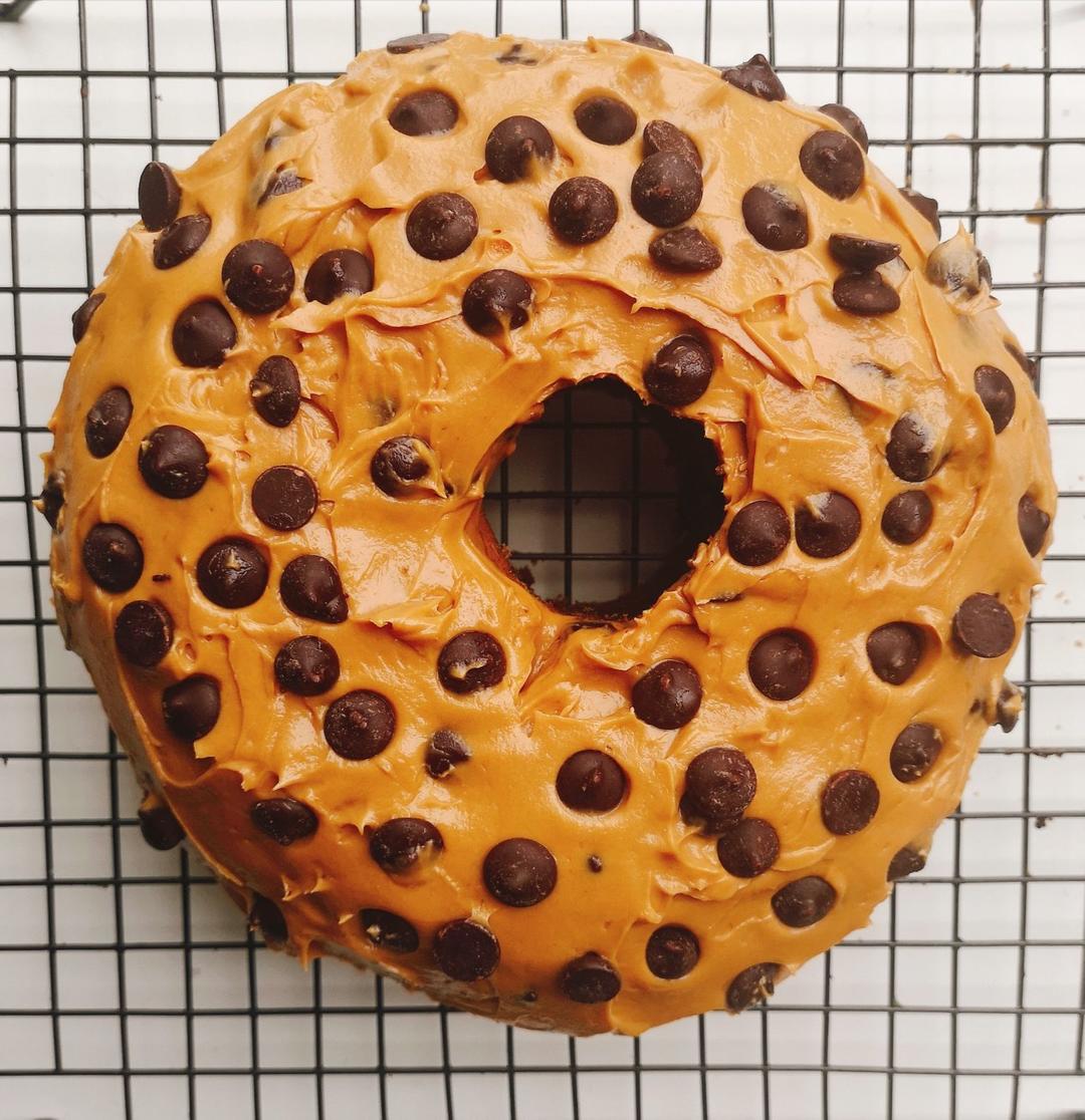 咖啡&焦糖饼干酱邦德蛋糕