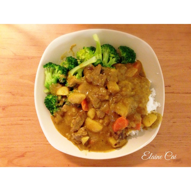 牛肉咖喱饭
