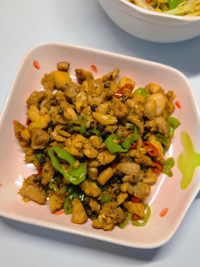 双椒鸡丁（又是超下饭的一道菜）