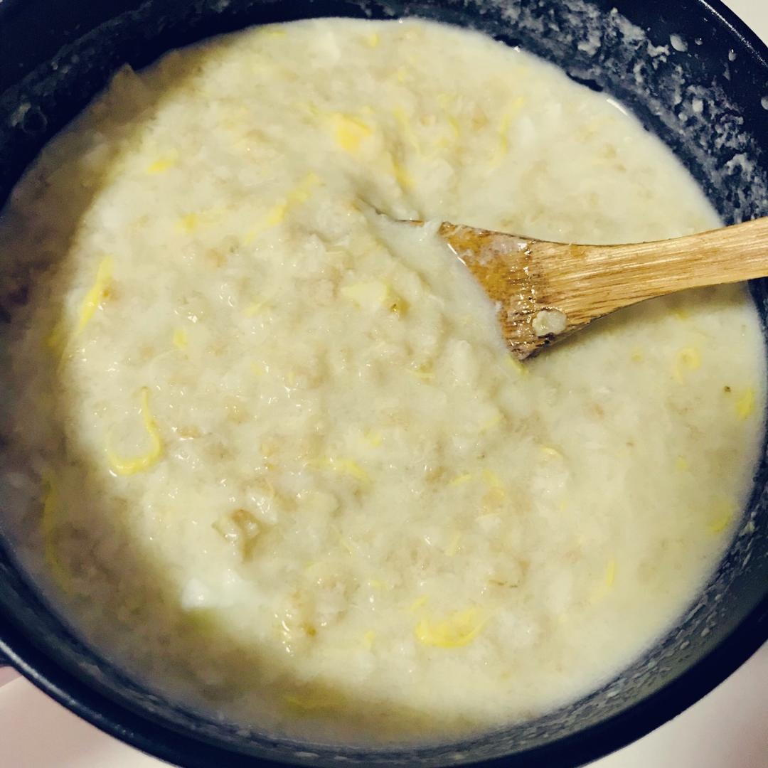 米酒鸡蛋燕麦粥