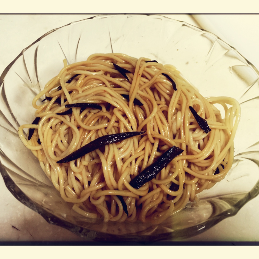 葱油拌面Spring Onion Noodles