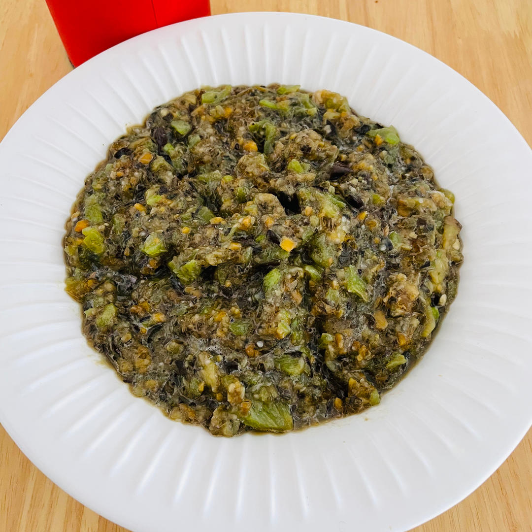 擂辣椒皮蛋茄子