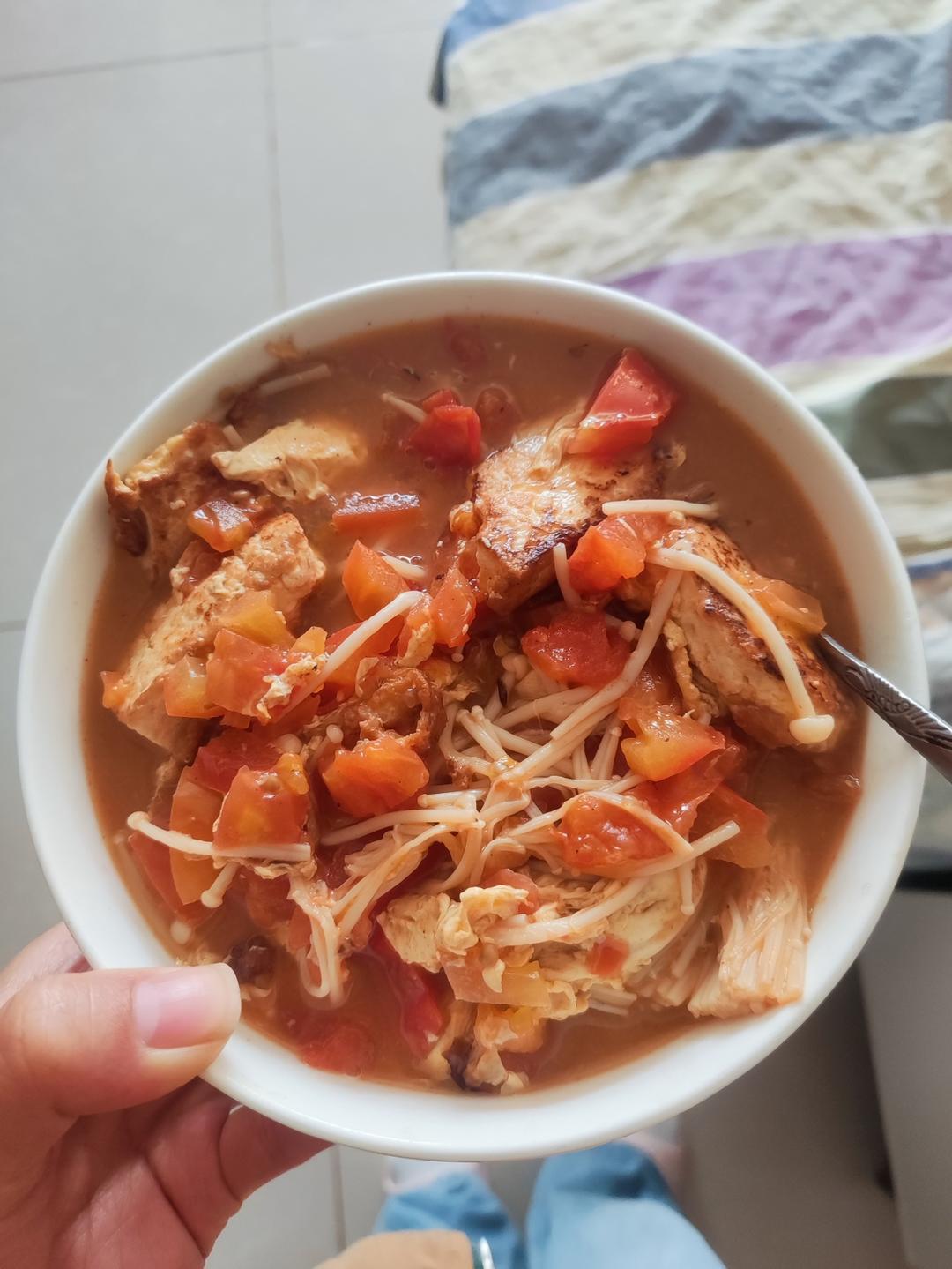 减脂餐—番茄金针菇焖豆腐