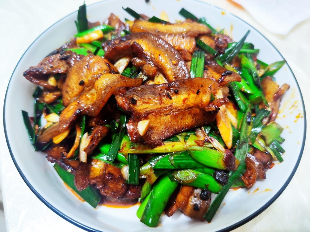 蒜苗回锅肉