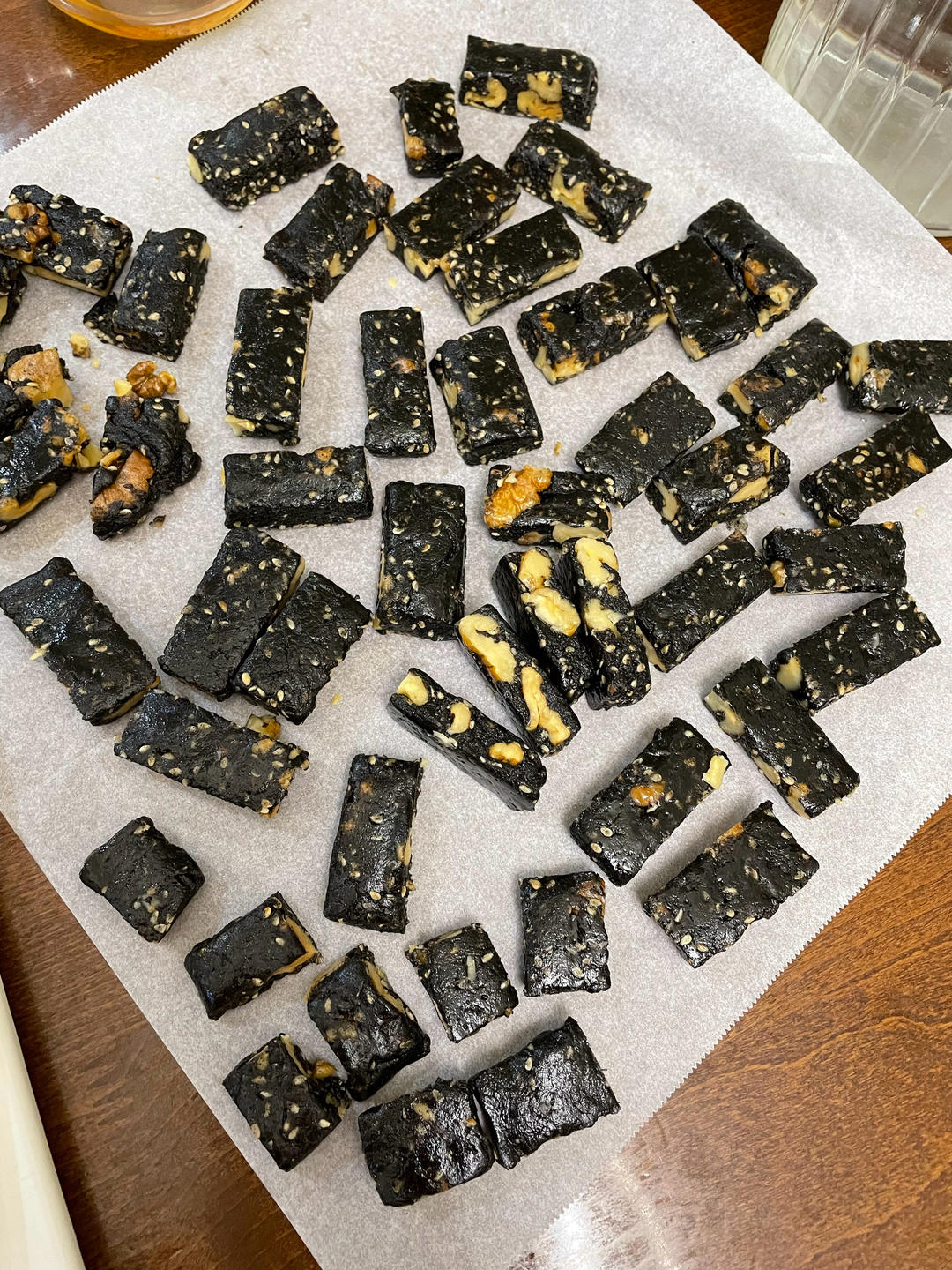 3000也不换的配方分享给你 黑芝麻牛乳糖 学会你记得交作业啊！