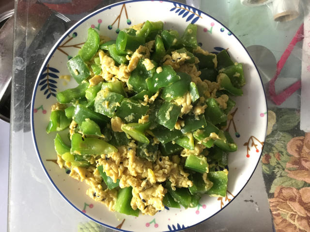 青椒炒蛋