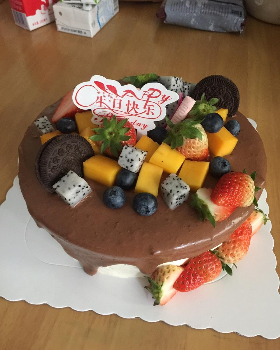 巧克力淋面蛋糕