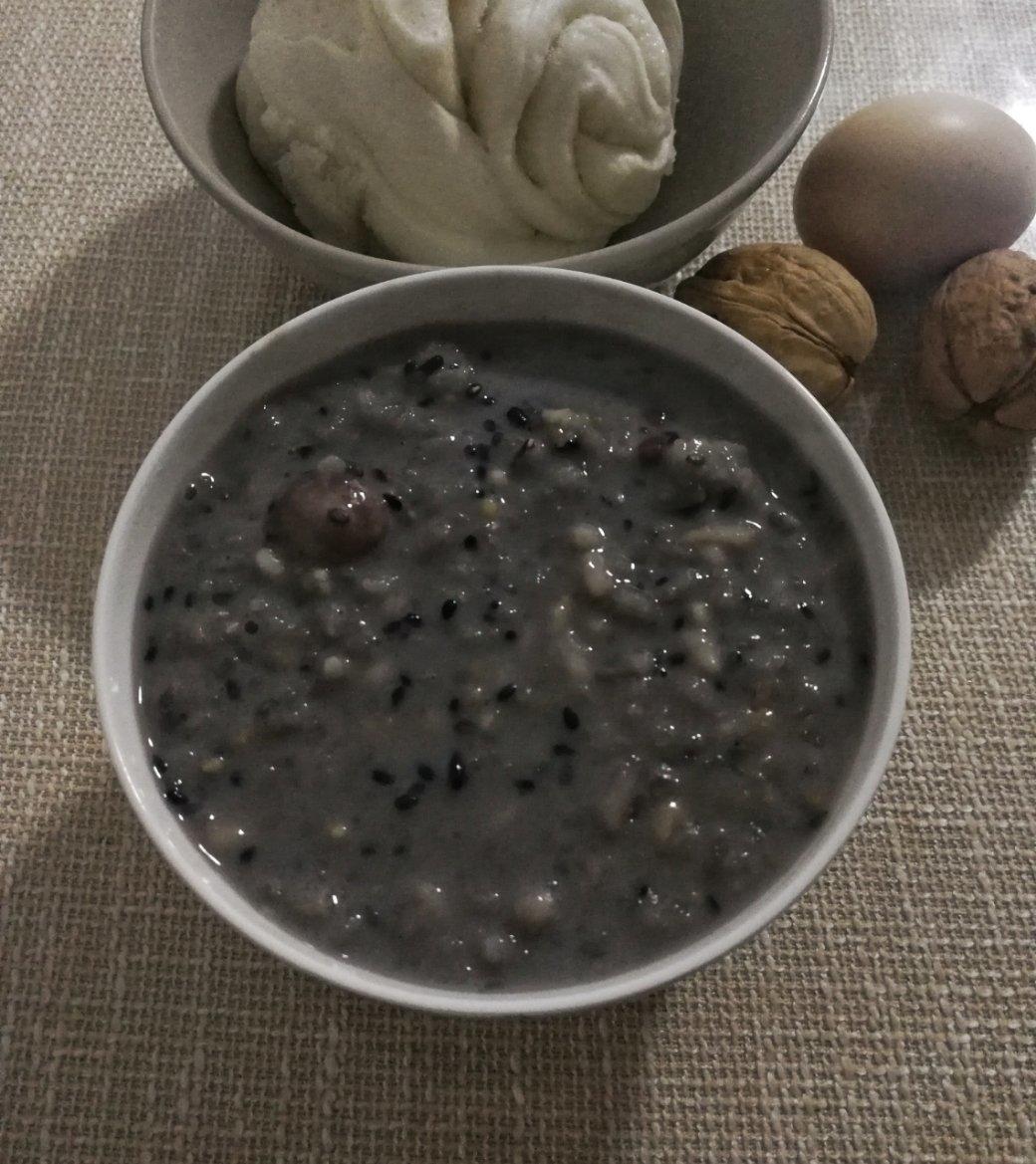 豆浆杂粮粥（别名：回归正轨粥）丨健康·三餐