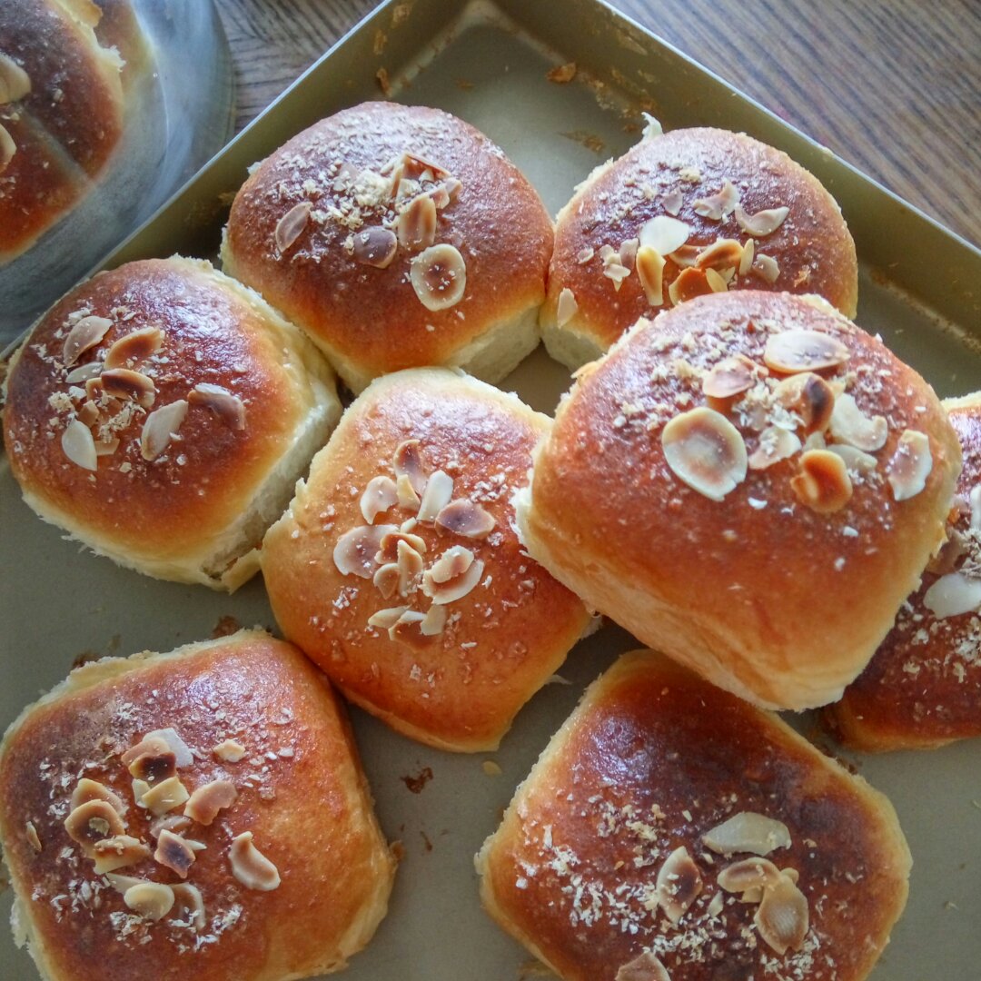 手机用户7621_z385做的淡奶油软面包