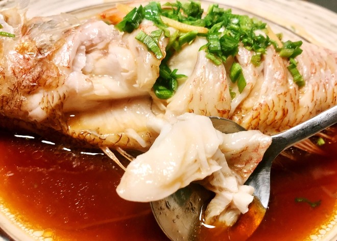小岛上 酱汁红果鲤的做法步骤图 小岛上海鲜 下厨房 小岛上 酱汁红果鲤的做法步骤图 小岛上海鲜 下厨房