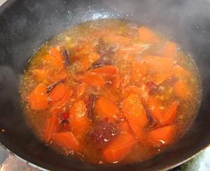胡萝卜烧腊牛肉的做法 步骤6