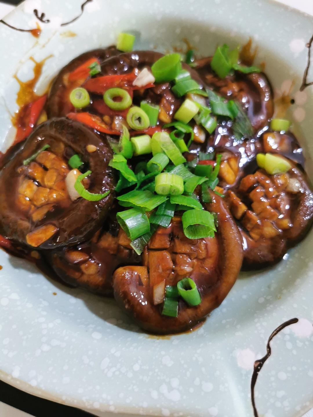 鲜嫩多汁，比鲍鱼还好吃红烧香菇