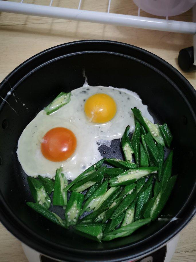 秋葵炒鸡蛋