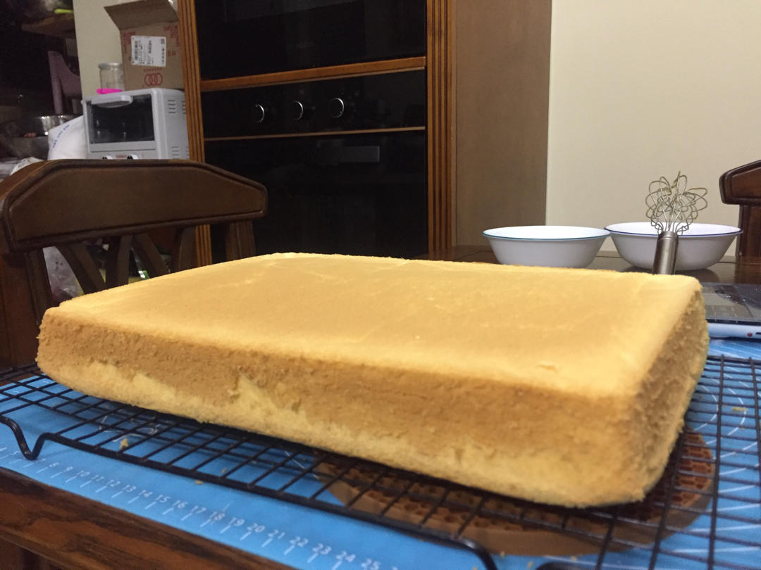 6寸，8寸，10寸戚风蛋糕配方（已更新）