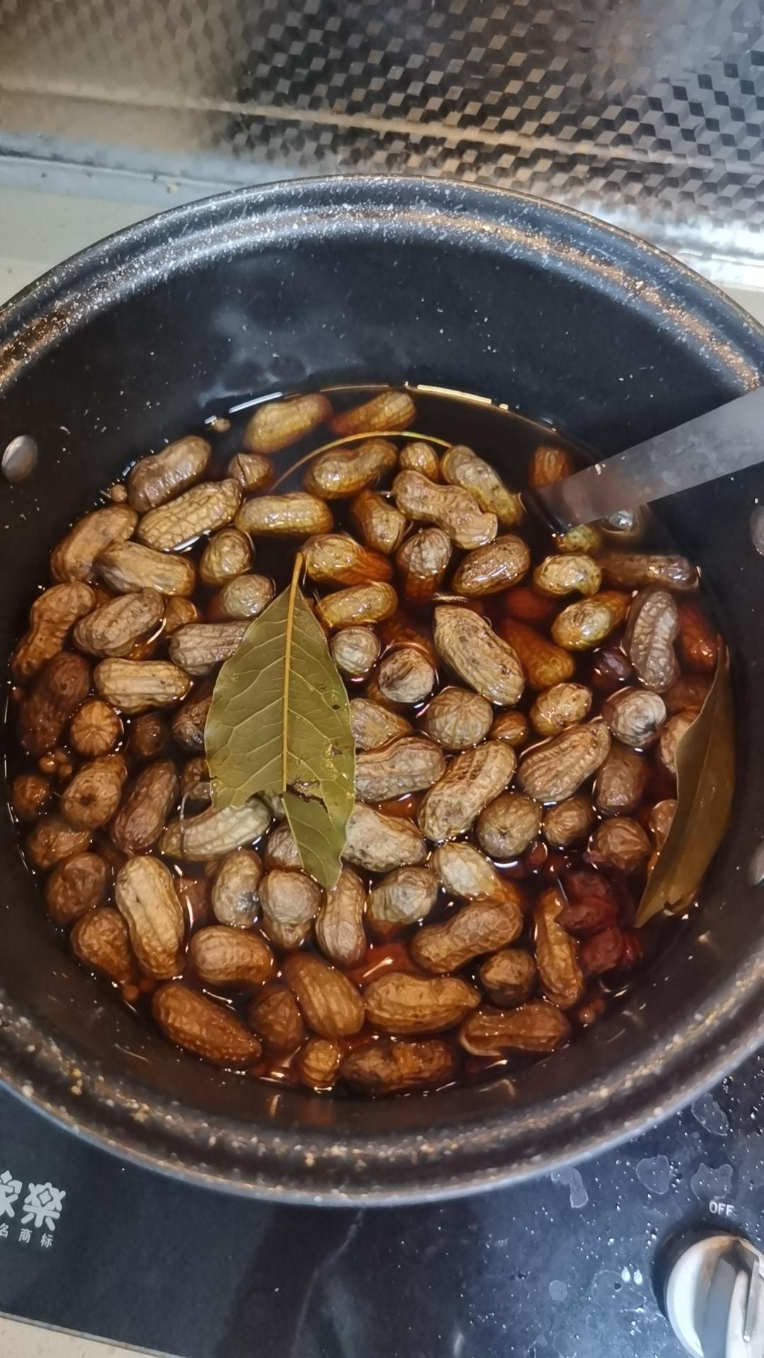 鲜香入味的五香煮花生