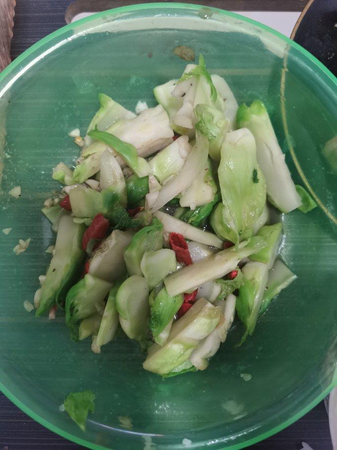 凉拌儿菜好吃的不得了啦