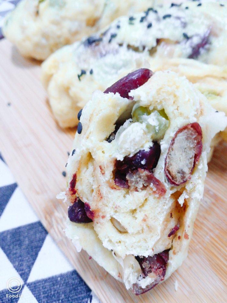 玉米奶香蜜豆卷