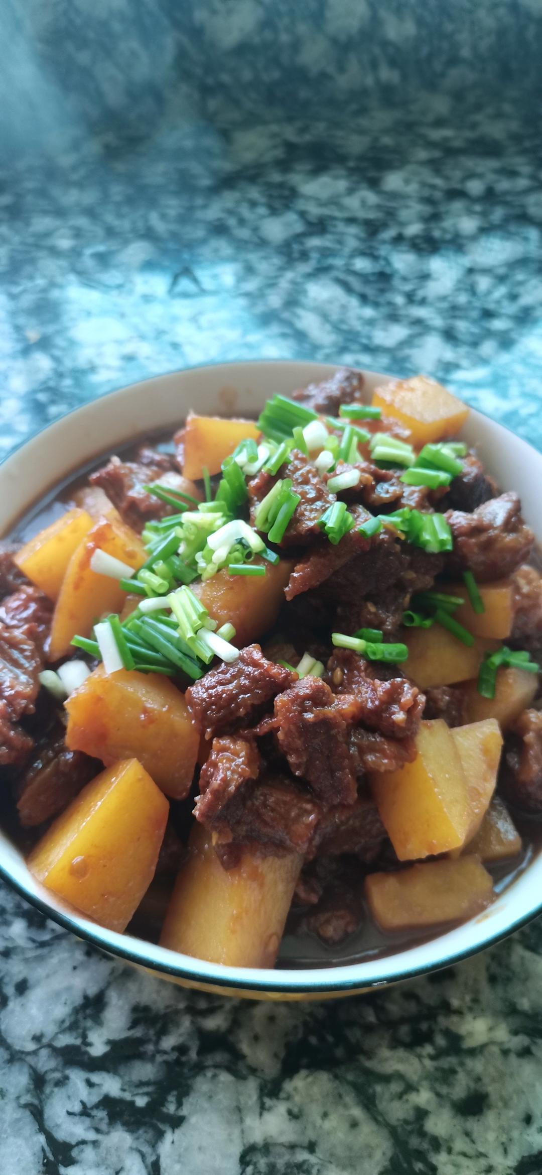 金牌🥇西红柿土豆炖牛腩