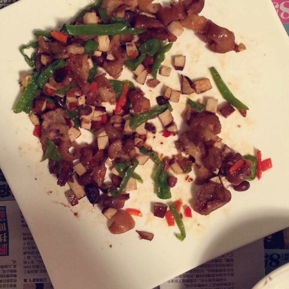 爆炒肉皮