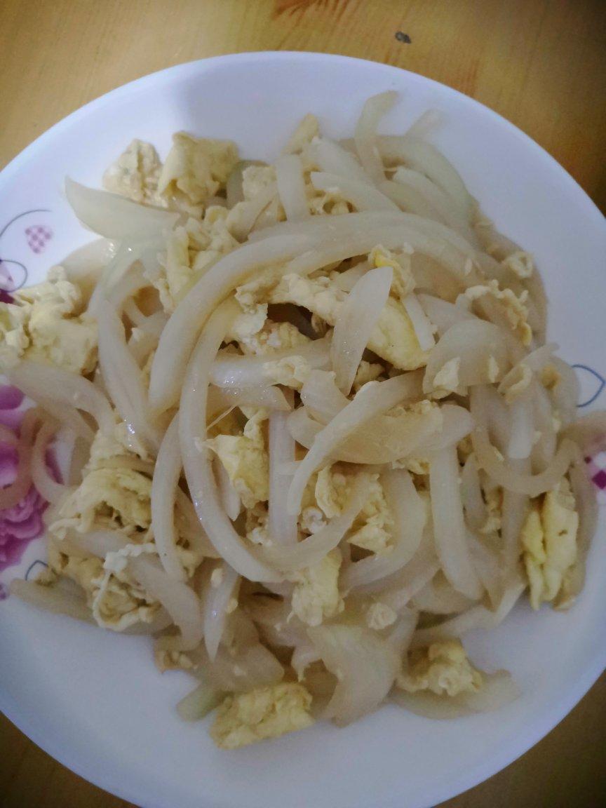 洋葱炒鸡蛋