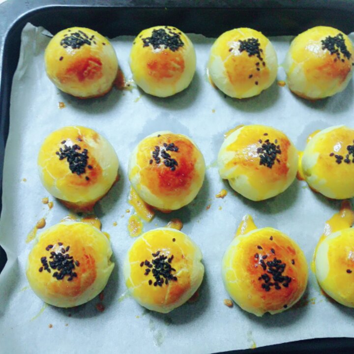 蛋黄酥（古早味）
