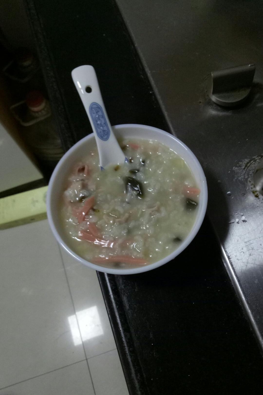 手机用户0306_qcva做的皮蛋瘦肉粥