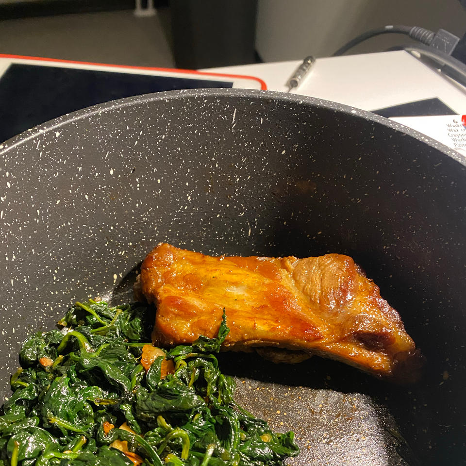 蜜汁烤肋排