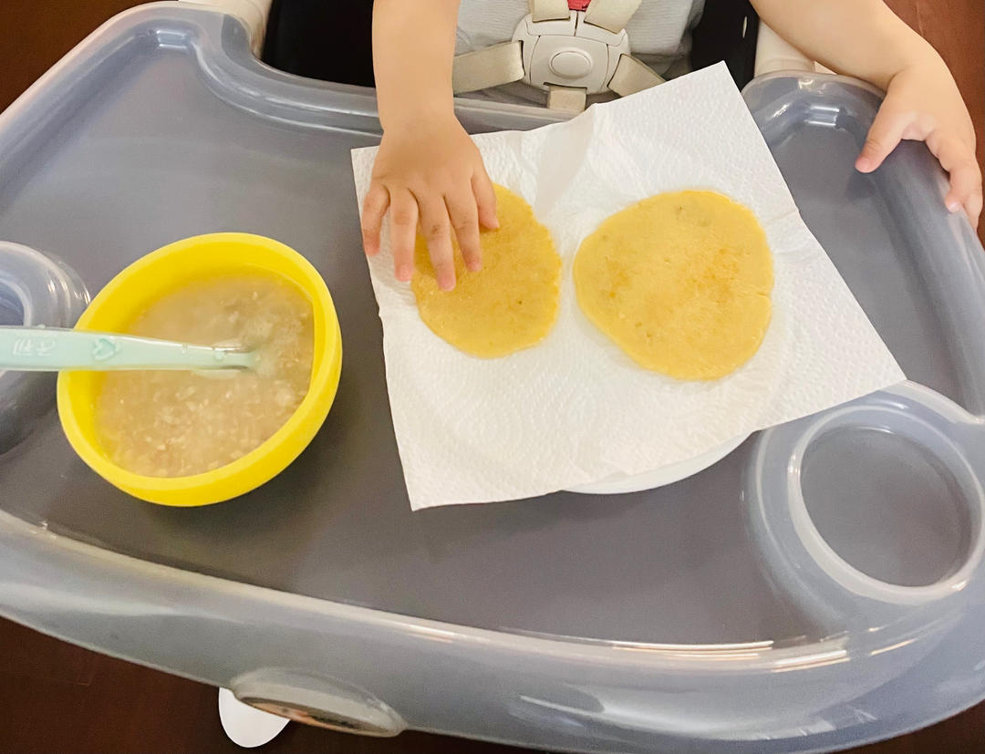 宝宝辅食【香蕉松饼】