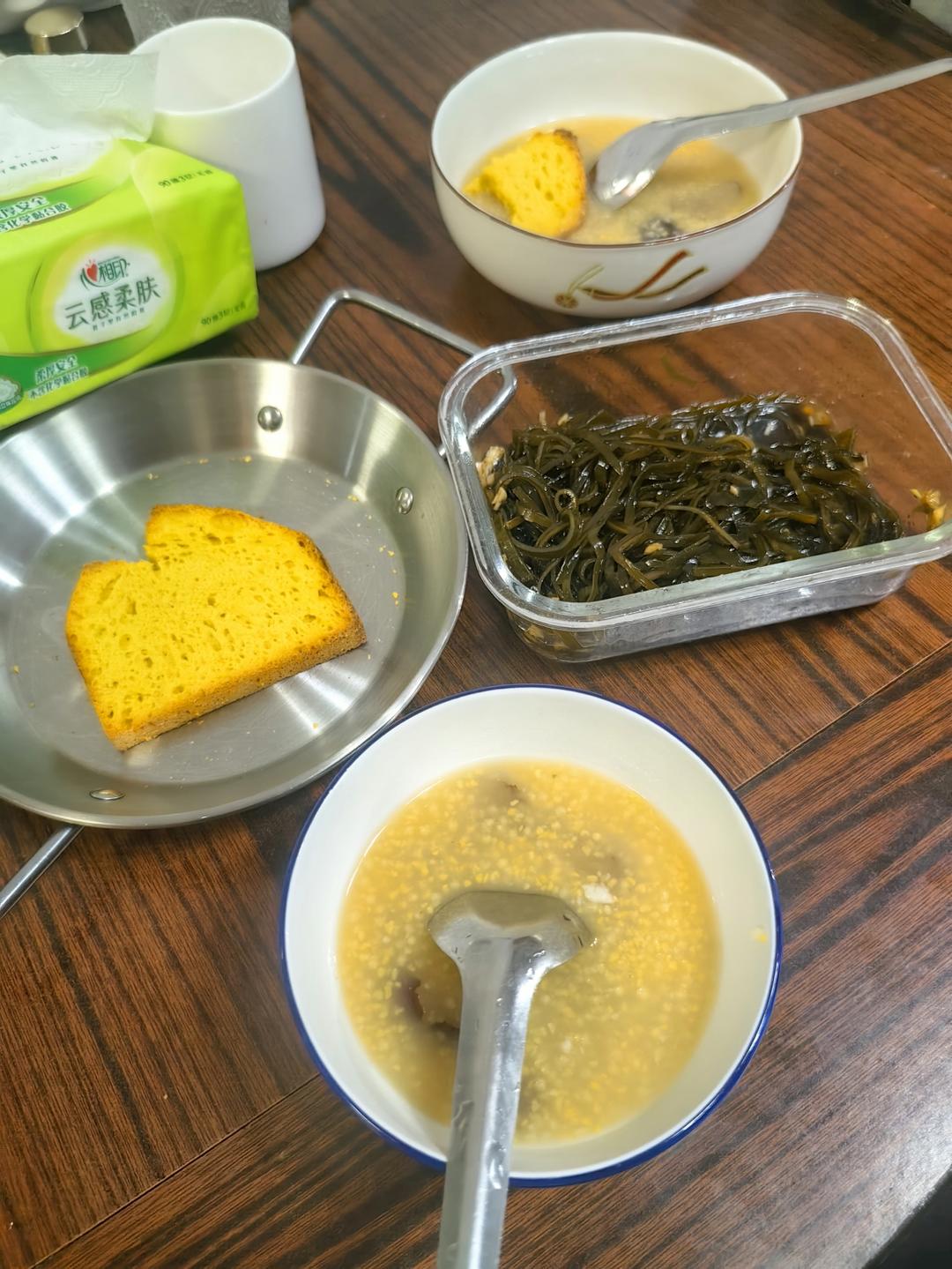 凉拌酸辣海带丝