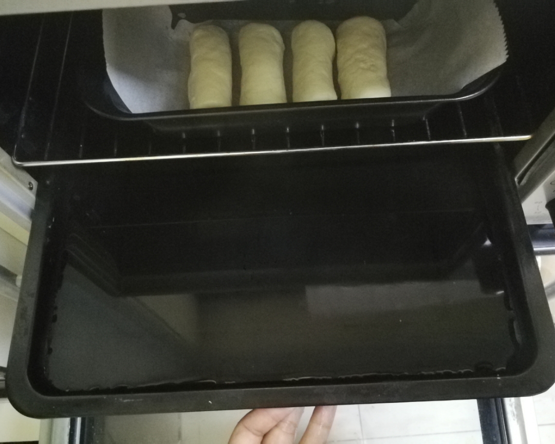 各种造型的拉丝软面包-一次性发酵超详细教程的做法 步骤12
