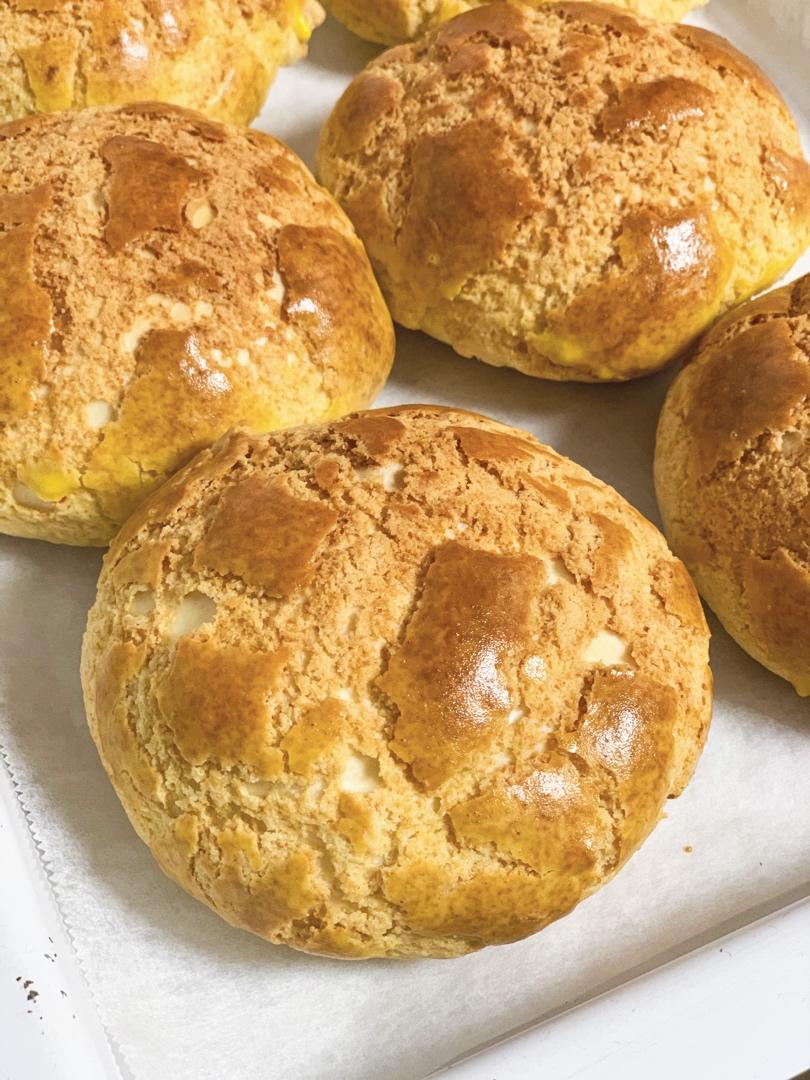 好吃到极致经典脆皮菠萝包