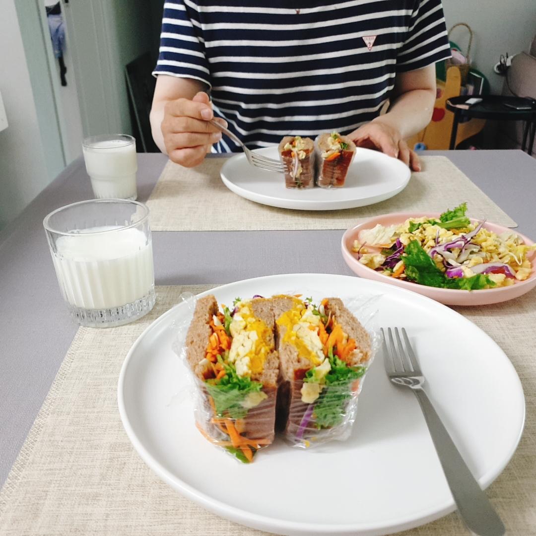 纯奶手撕吐司的做法 步骤1