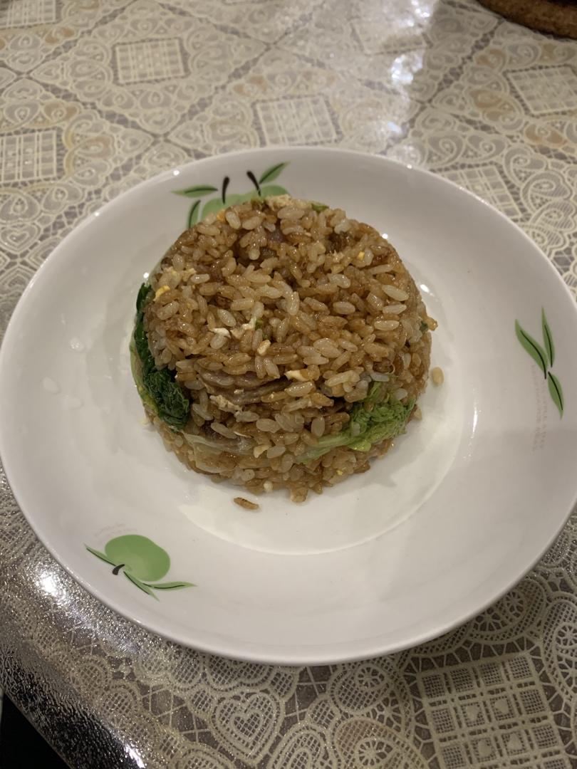 视频【腊肠煲仔饭】有肉有菜一锅端！——松下塔吉锅食谱