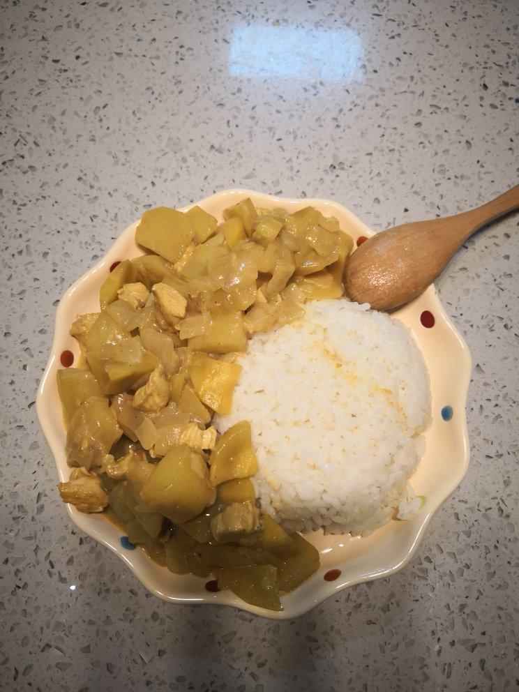 咖喱鸡肉饭