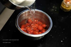 桂花蜂蜜圣女果（樱桃番茄）Honey-Compoted Cherry Tomatoes的做法 步骤5