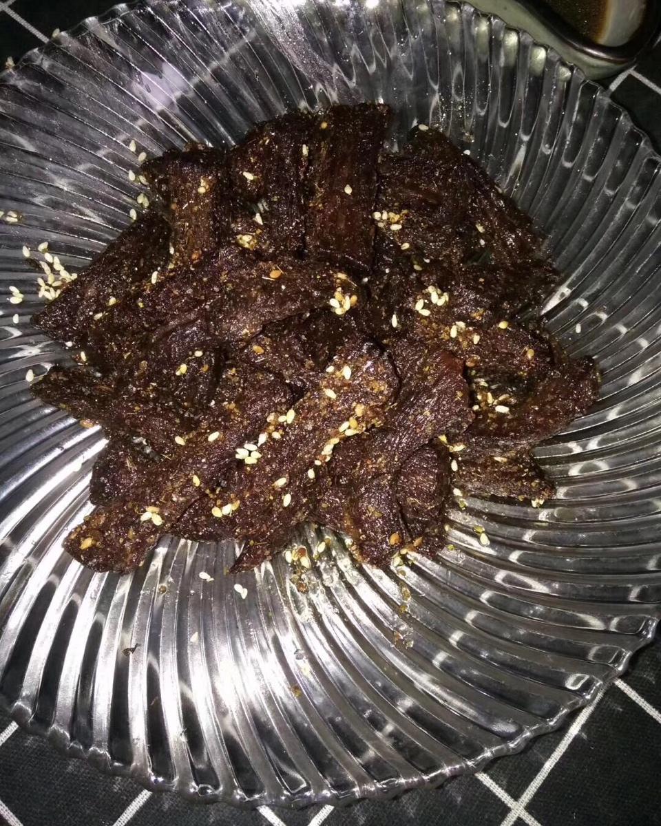 好吃到停不下来的手撕牛肉