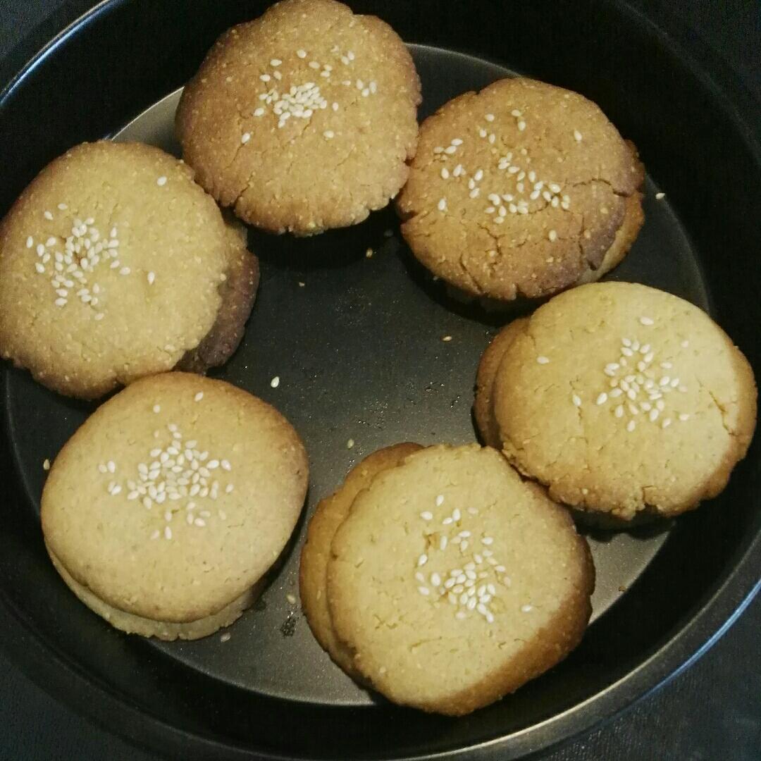全麦花生桃酥