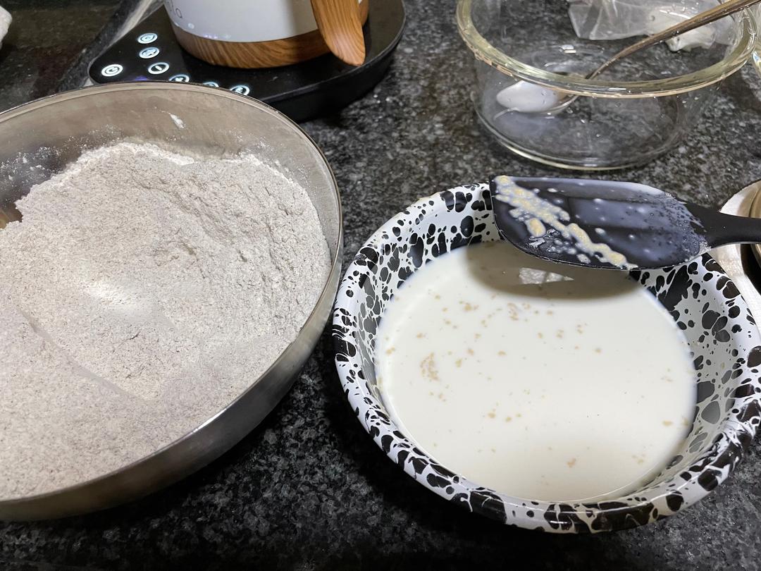 纯奶手撕吐司的做法 步骤1