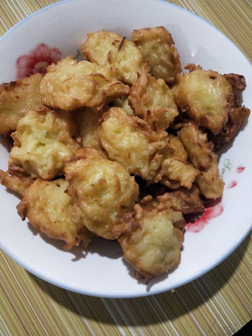 炸萝卜丸子