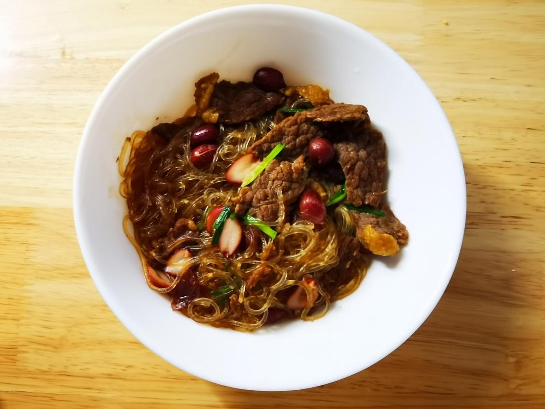 牛肉粉丝煲（简单易做）