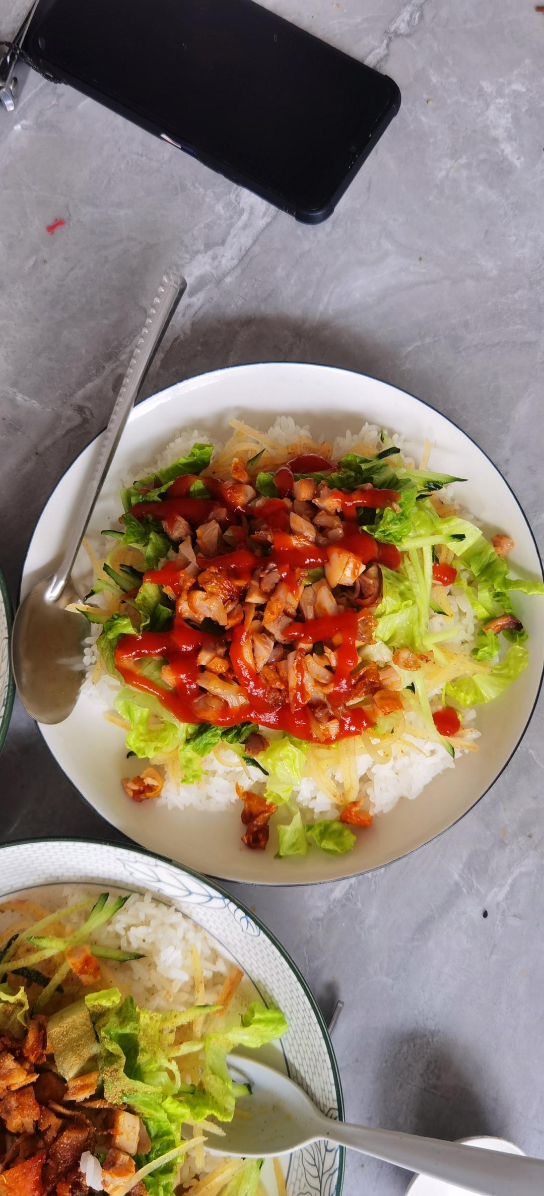 烤鸡腿肉拌饭（烤肉拌饭）
