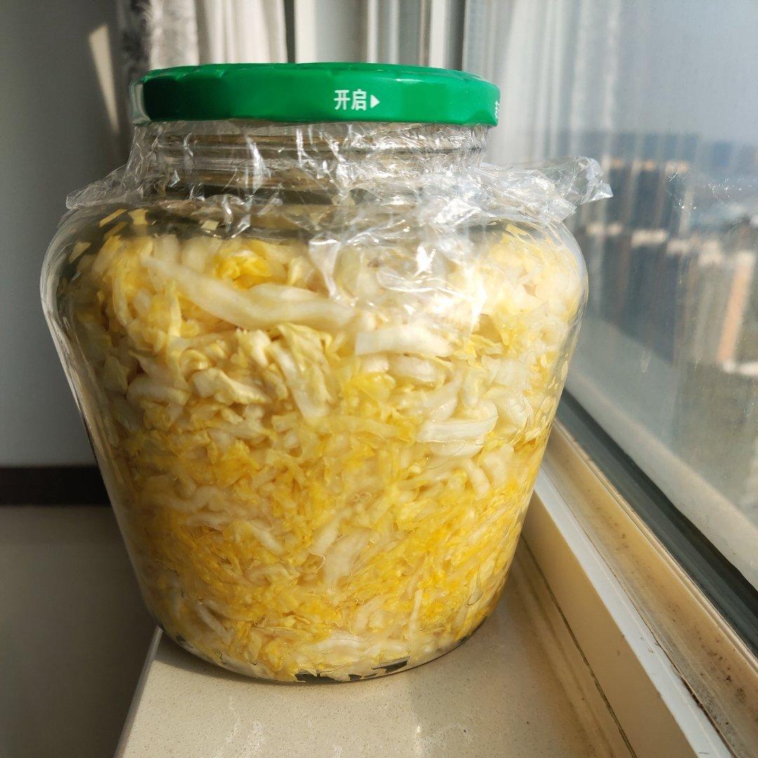 超级简单的酸菜腌制方法