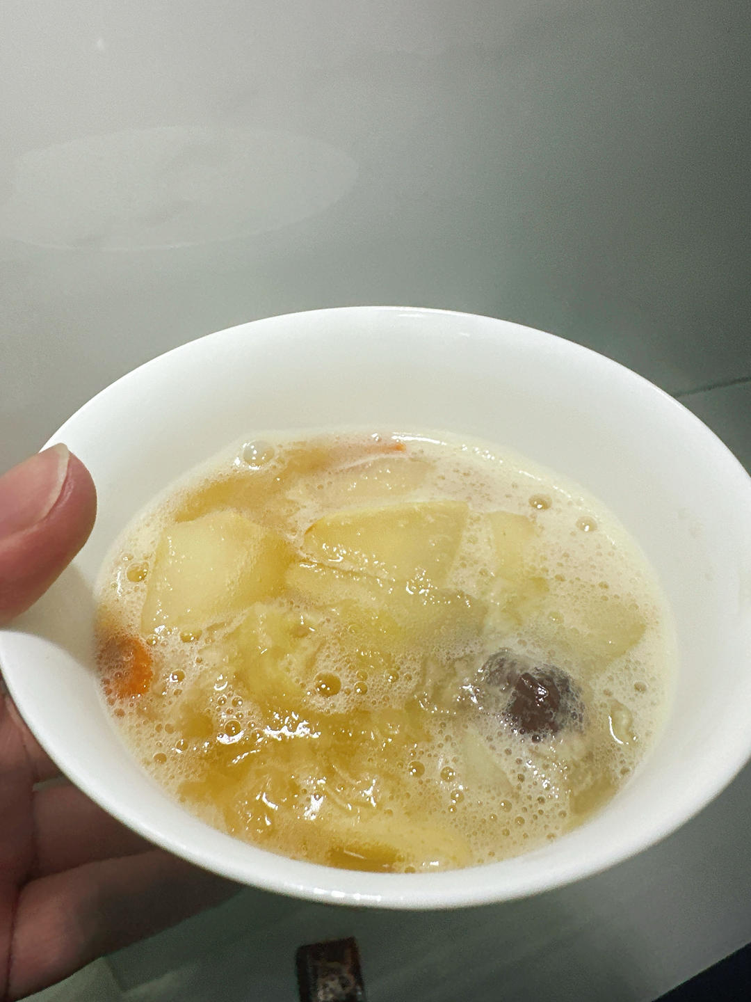 冰糖银耳梨汤